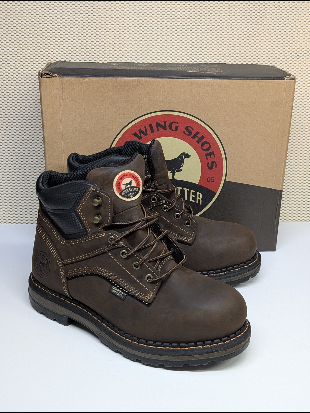 Red Wing Irish Setter Men's 9.5 Ramsey Aluminum Safety Toe Boots 83600